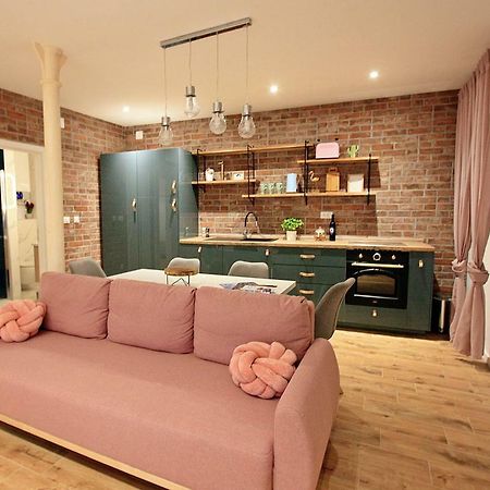 Apartman Michelangelo In The Centar Of Supetar Ngoại thất bức ảnh