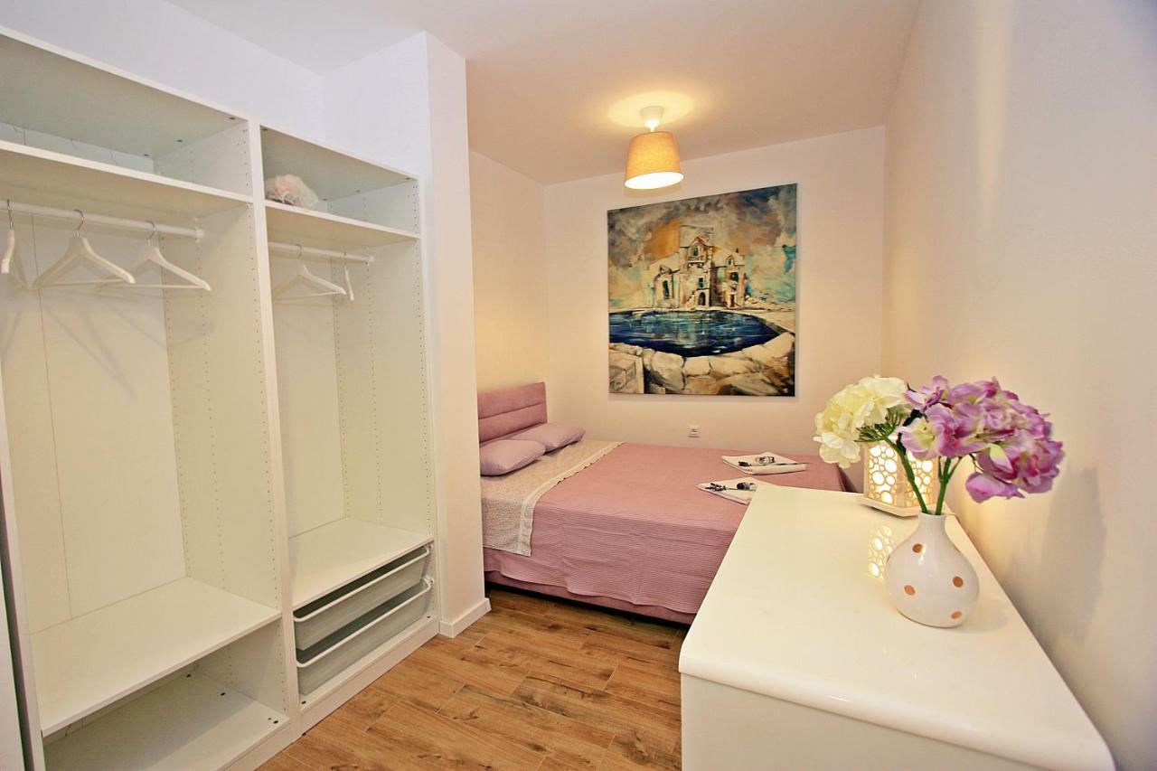 Apartman Michelangelo In The Centar Of Supetar Ngoại thất bức ảnh